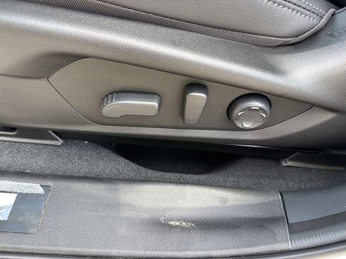 New 2026 Subaru Outback Touring AWD/4WD image 24