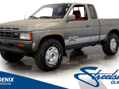 Used 1989 Nissan Pickup 4x4 King Cab V6 image 1