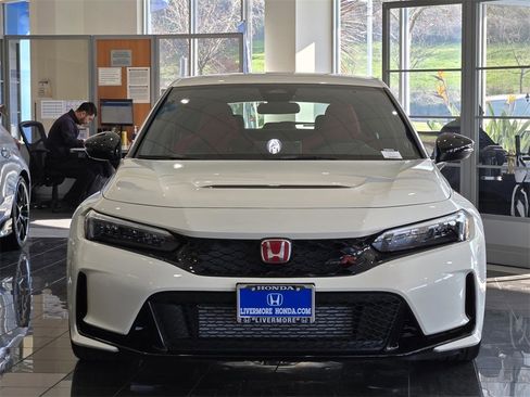 New 2025 Honda Civic Type R image 2