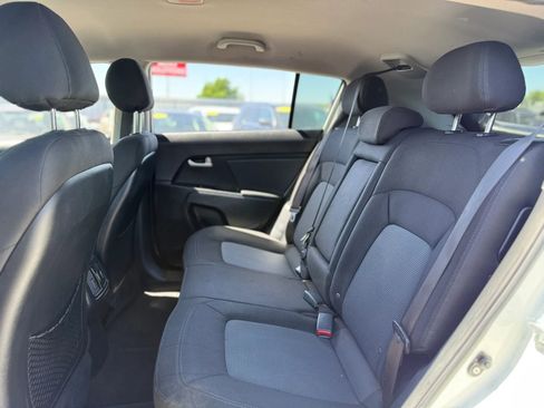 Used 2014 Kia Sportage LX AWD/4WD image 40