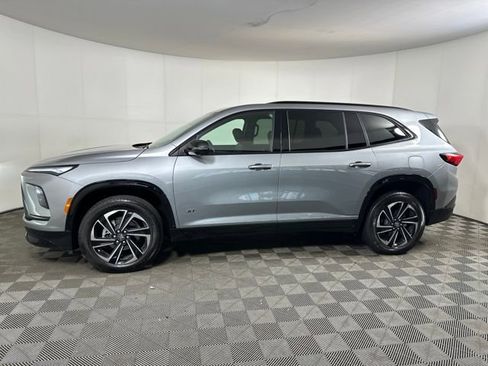 New 2026 Buick Enclave Sport Touring w/ Power Package image 6