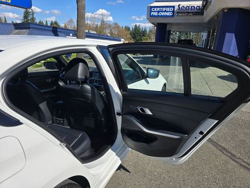 Used 2020 BMW M340i xDrive w/ Premium Package image 11