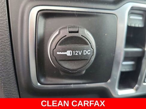 Certified 2022 Jeep Wrangler Unlimited Sahara image 17