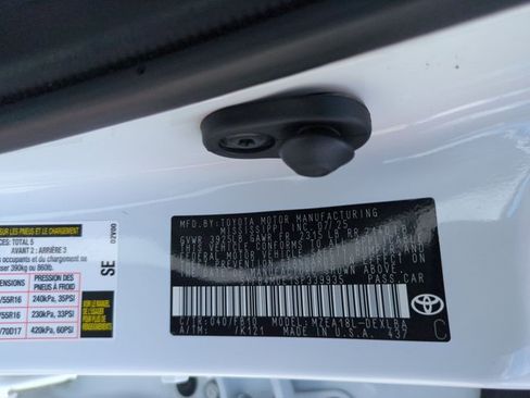 Certified 2025 Toyota Corolla LE FWD image 23