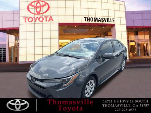 Used 2024 Toyota Corolla LE image 1