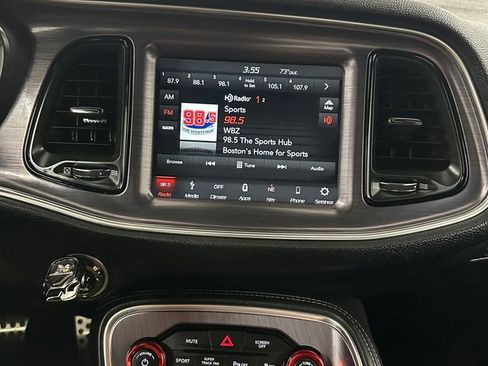 Used 2018 Dodge Challenger R/T Scat Pack w/ Dynamics Package RWD image 21