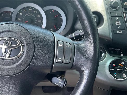 Used 2011 Toyota RAV4 Limited w/ Limited Extra Value Pkg AWD/4WD image 12