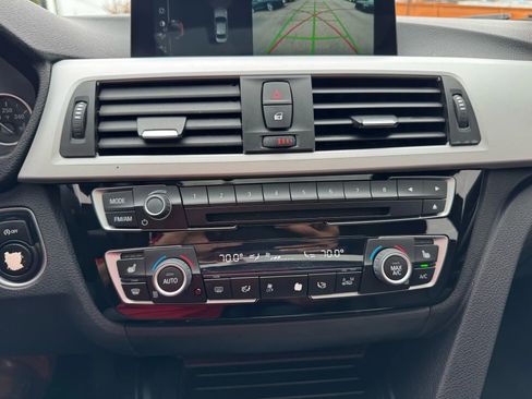 Used 2017 BMW 320i Sedan image 37