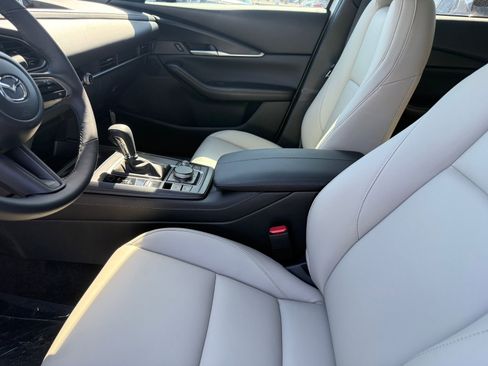 New 2026 MAZDA CX-30 AWD 2.5 S w/ Select Sport Pkg image 14
