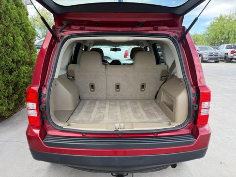 Used 2017 Jeep Patriot Sport w/ Power Value Group FWD image 20