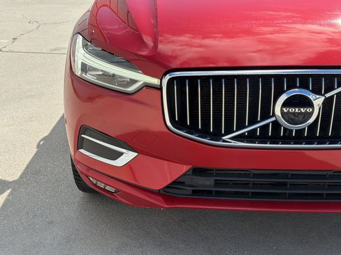 Used 2021 Volvo XC60 T5 Inscription FWD image 11