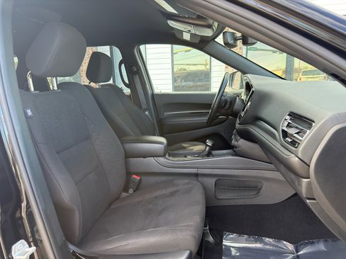 Used 2023 Dodge Durango SXT image 33