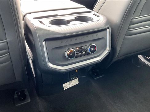 Certified 2025 Ford Expedition Active RWD image 32