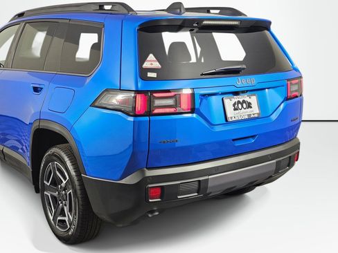 New 2026 Jeep Cherokee Laredo AWD/4WD image 16