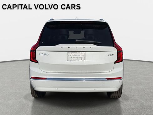 New 2026 Volvo XC90 B6 Plus w/ Protection Package Premier image 4