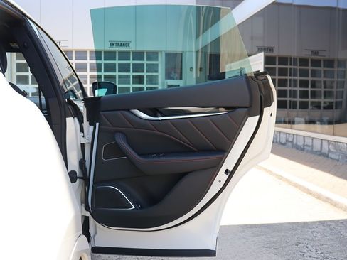 Used 2022 Maserati Levante Modena image 74