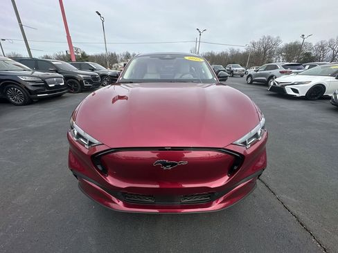 Used 2025 Ford Mustang Mach-E Premium image 27