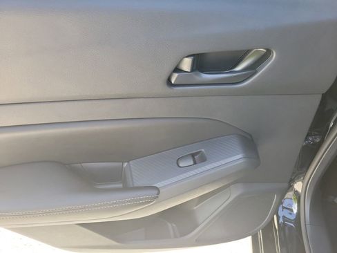 Certified 2024 Nissan Altima 2.5 SV FWD image 16