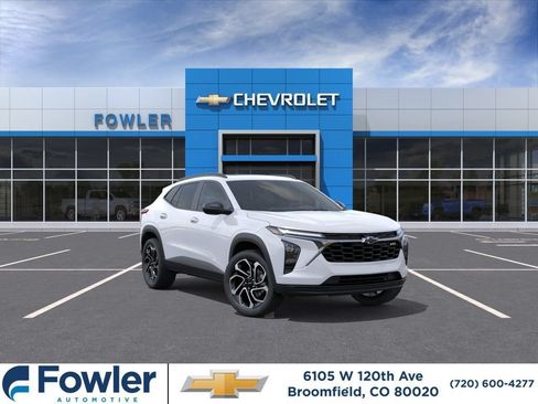New 2026 Chevrolet Trax RS w/ Sunroof Package FWD image 1
