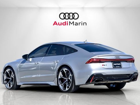 Certified 2024 Audi RS 7 Performance image 3