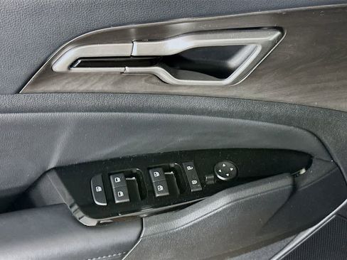 Used 2023 Kia Sportage X-Line AWD/4WD image 30