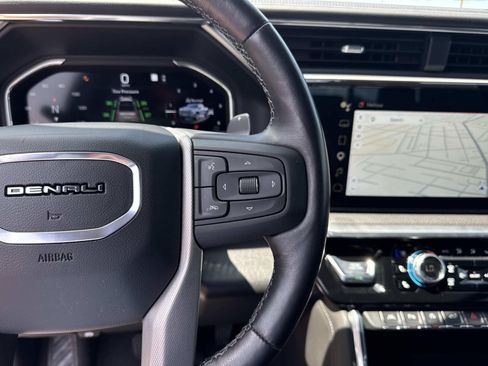 Used 2022 GMC Sierra 1500 Denali AWD/4WD image 22