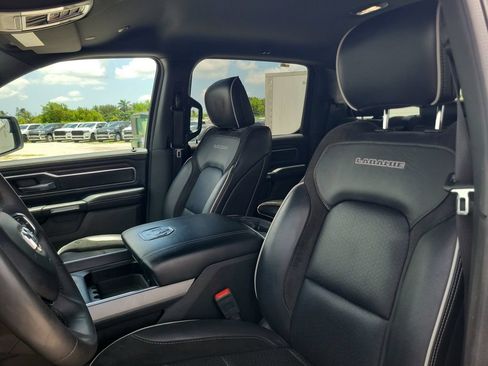 Used 2025 RAM 1500 Laramie AWD/4WD image 21