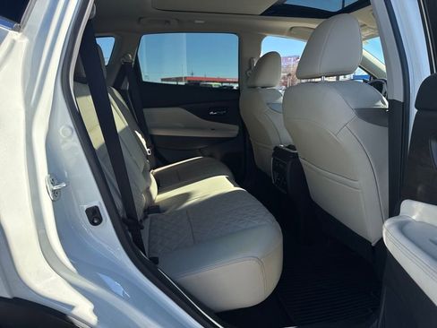 Used 2023 Nissan Murano Platinum w/ Cargo Package image 15