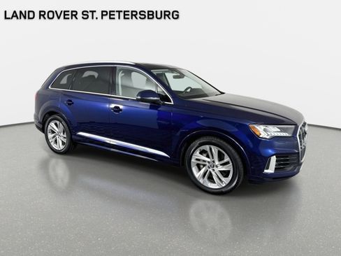 Used 2020 Audi Q7 3.0T Prestige w/ Prestige Package AWD/4WD image 3