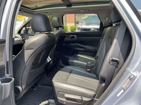 Used 2023 Kia Sorento X-Line EX AWD/4WD image 3