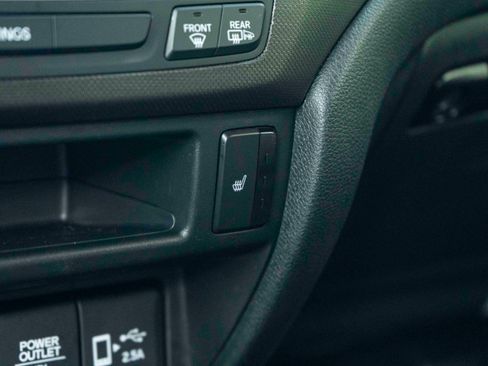 Certified 2022 Honda Passport TrailSport image 32