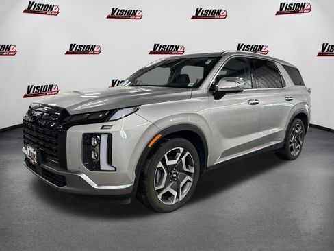 Used 2024 Hyundai Palisade Limited image 1
