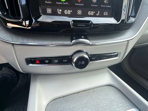 Used 2025 Volvo XC60 T8 Plus w/ Protection Package Premier AWD/4WD image 14