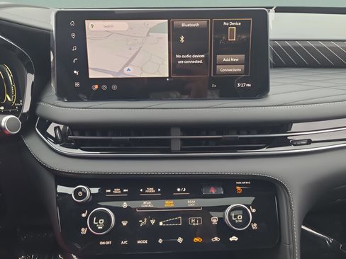 New 2026 INFINITI QX60 Autograph image 14