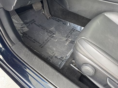 Used 2024 MAZDA MAZDA3 s FWD image 2