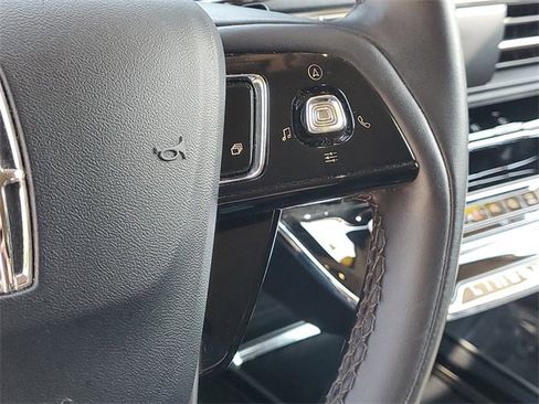 Used 2023 Lincoln Corsair AWD w/ Equipment Group 101A image 19