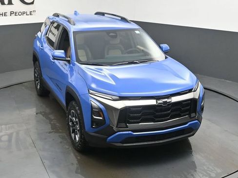 New 2026 Chevrolet Equinox ACTIV w/ Convenience Package III FWD image 25