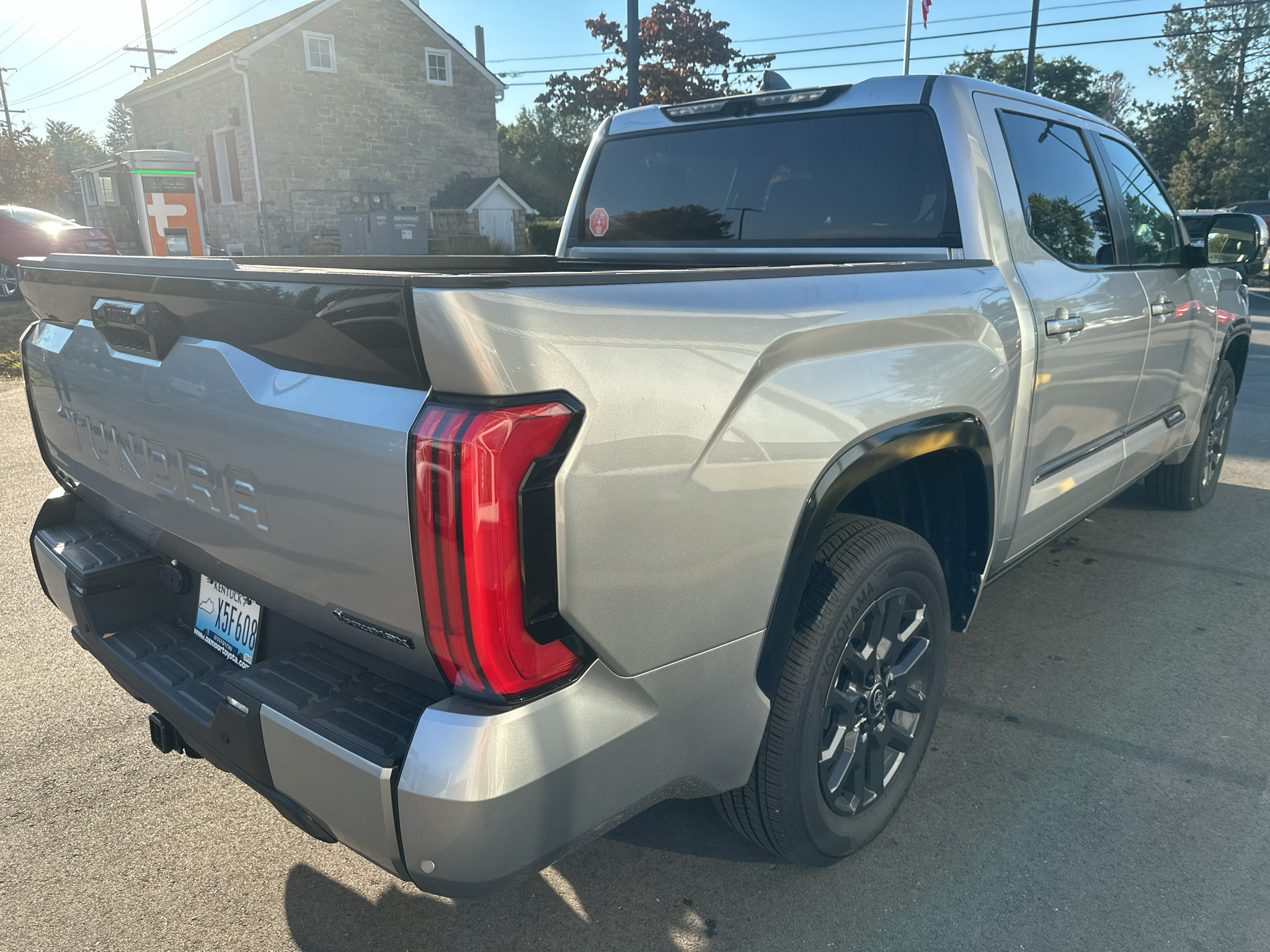 Used 2026 Toyota Tundra Platinum AWD/4WD image 3