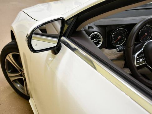 Used 2019 Mercedes-Benz E 450 4MATIC Cabriolet image 13