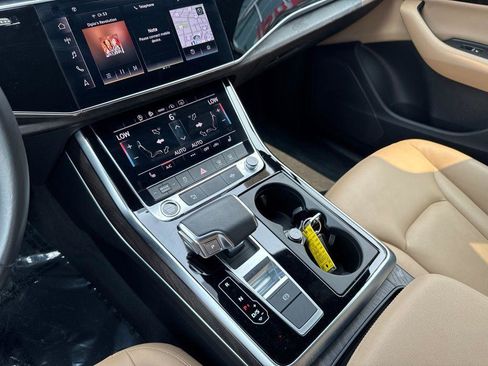 Certified 2022 Audi Q7 2.0T Premium AWD/4WD image 18