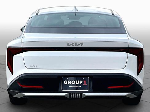 Used 2025 Kia K4 LXS image 5