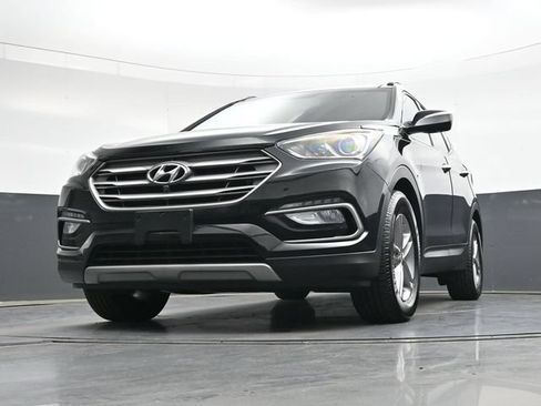 Used 2017 Hyundai Santa Fe Sport w/ 2.4L Tech Package 04 AWD/4WD image 29