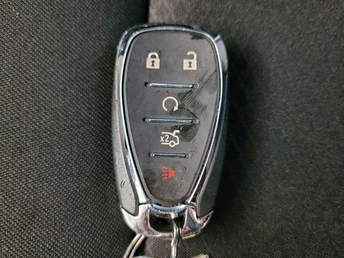 Used 2023 Chevrolet Malibu LS FWD image 32