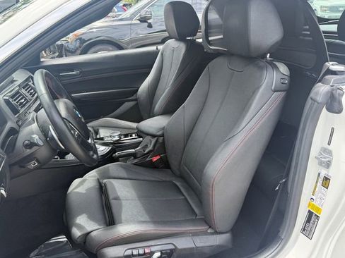 Used 2018 BMW 230i Convertible RWD image 10