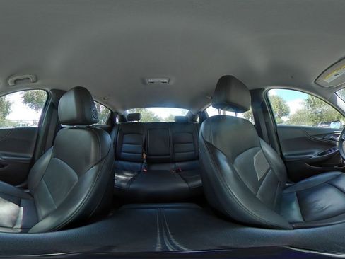 Used 2024 Chevrolet Malibu LT image 36