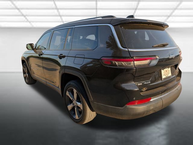 Used 2022 Jeep Grand Cherokee L Limited AWD/4WD image 2