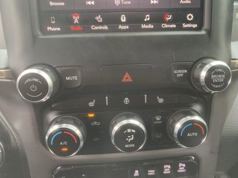 Used 2019 RAM 1500 Sport w/ Level 2 Equipment Group AWD/4WD image 20