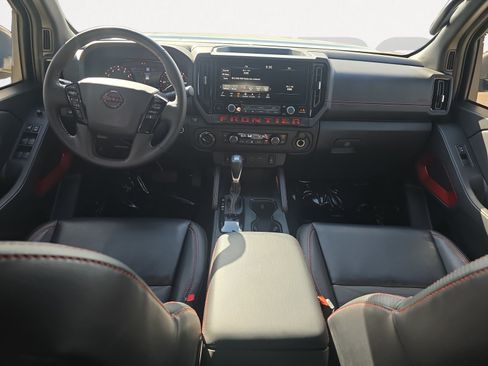 Used 2025 Nissan Frontier PRO-4X w/ Pro Premium Package AWD/4WD image 3