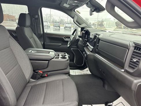 Certified 2024 Chevrolet Silverado 1500 LT image 22