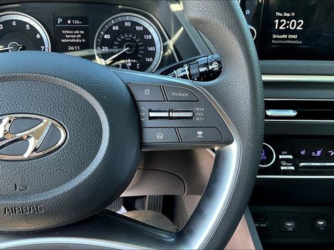 Used 2023 Hyundai Sonata SEL image 13